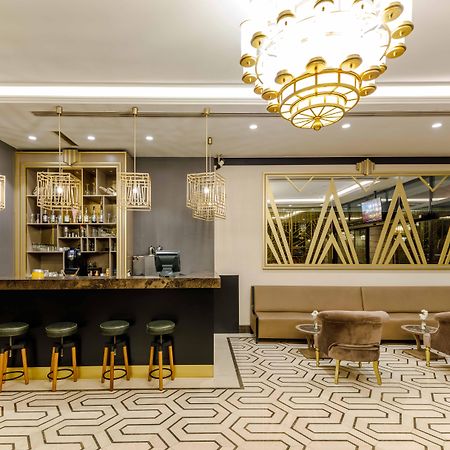Ramada By Wyndham Istanbul Golden Horn Hotel Exterior foto