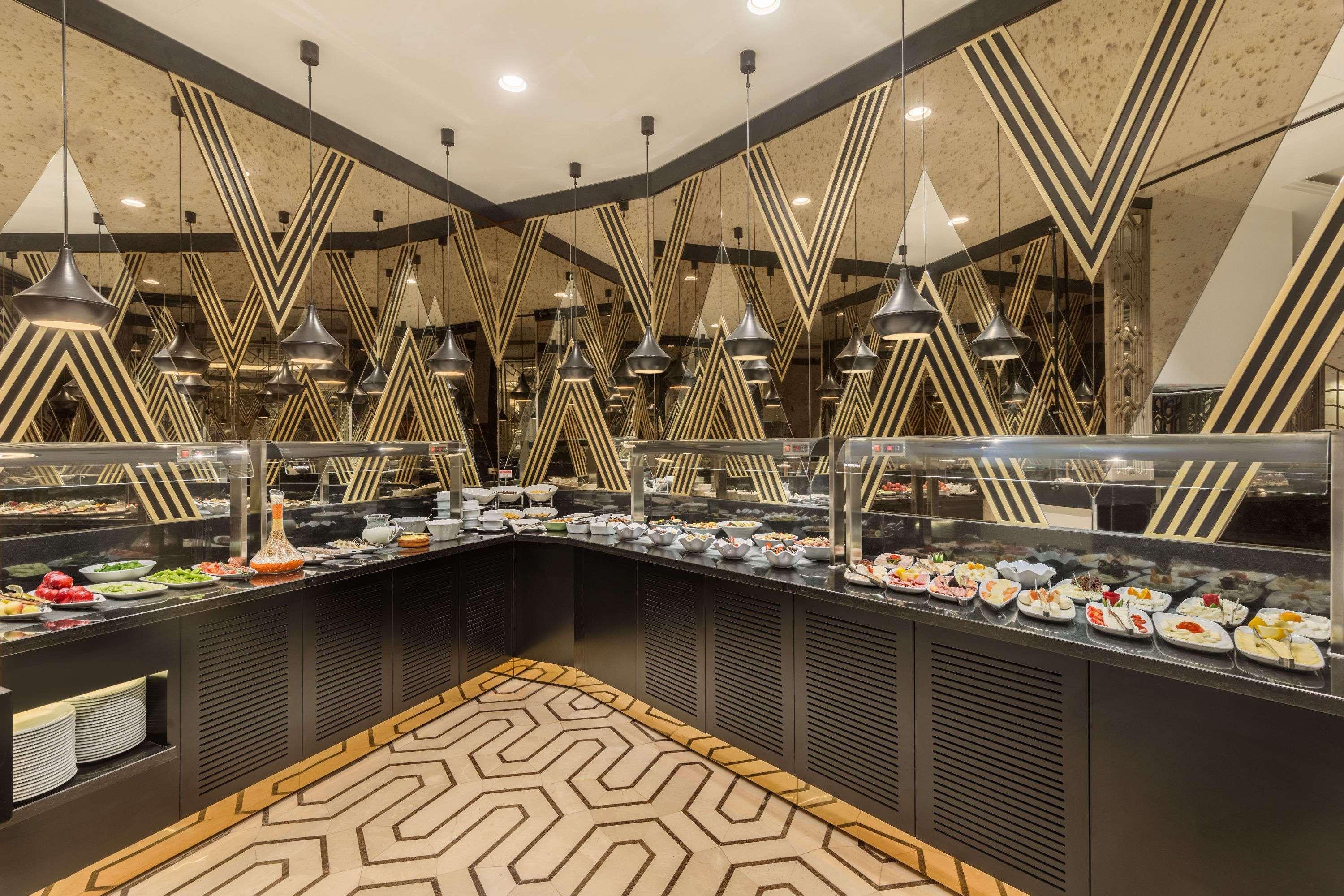 Ramada By Wyndham Istanbul Golden Horn Hotel Exterior foto