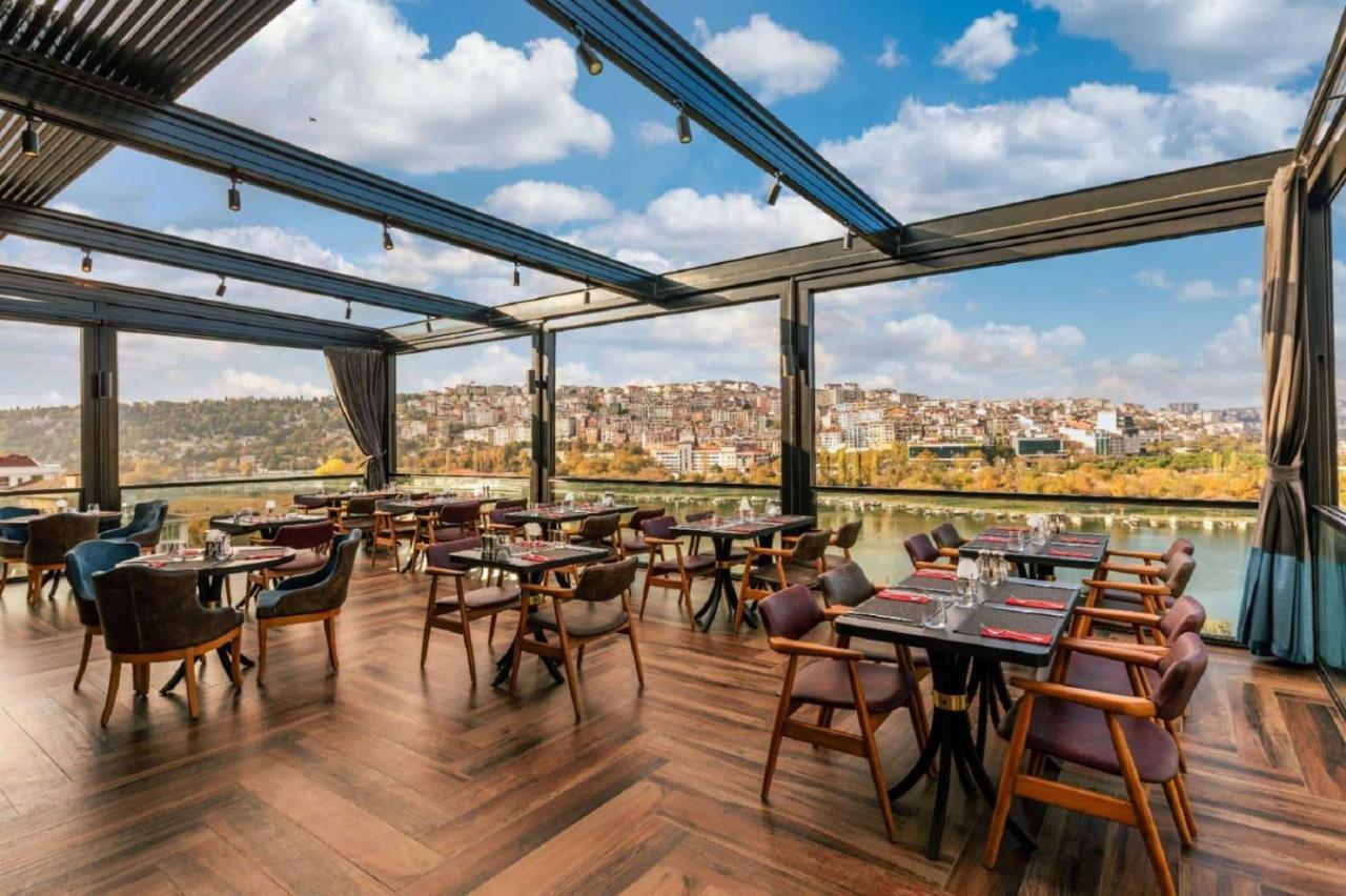 Ramada By Wyndham Istanbul Golden Horn Hotel Exterior foto